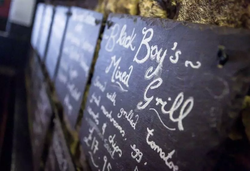 호텔 The Black Boy Inn