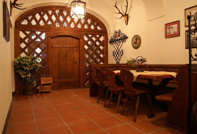 Отель Zum Erdinger Weißbrau