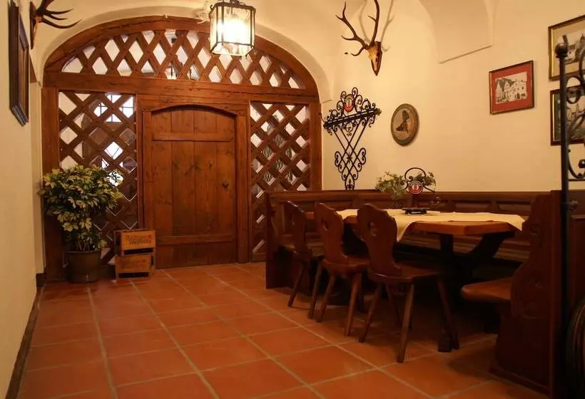 Отель Zum Erdinger Weißbrau