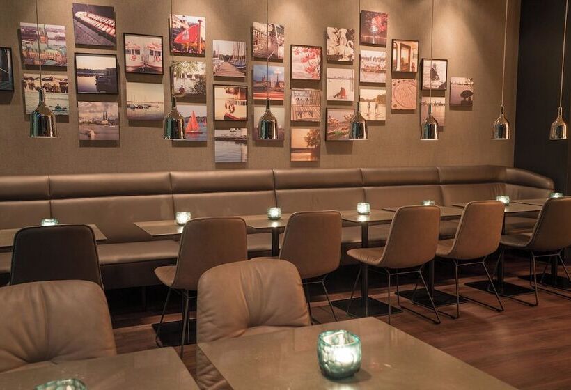 Motel One Hamburg Alster