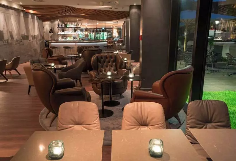 Motel One Hamburg Alster