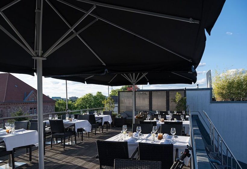 Qube Hotel Bergheim