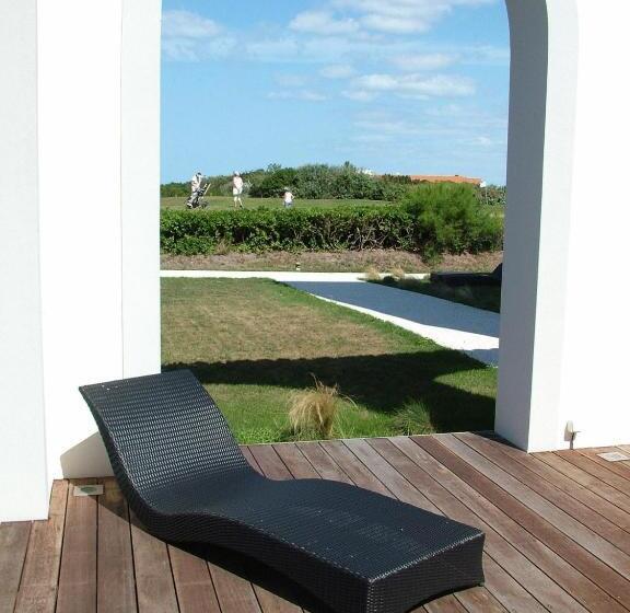 Villa Clara, Résidence Face à L Océan Et Au Golf De Chiberta