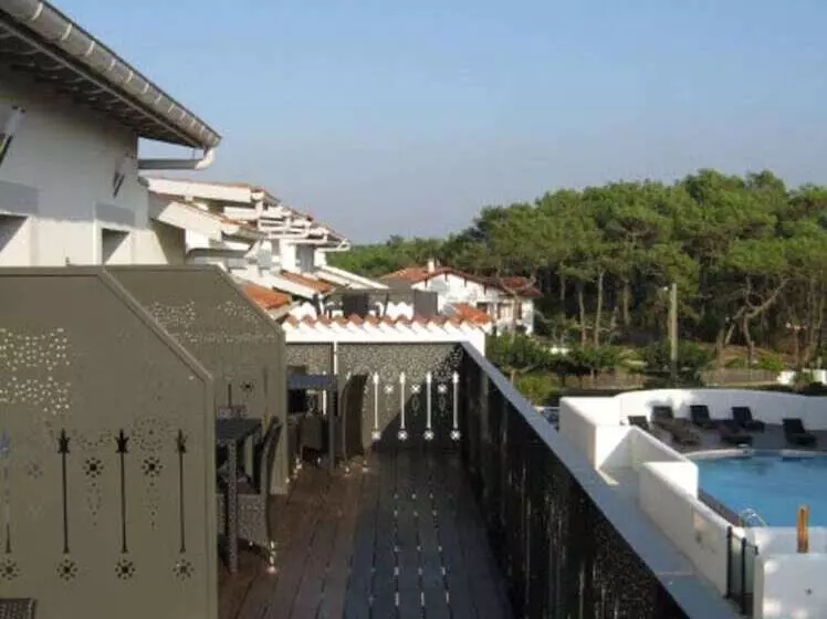 Villa Clara, Résidence Face à L Océan Et Au Golf De Chiberta