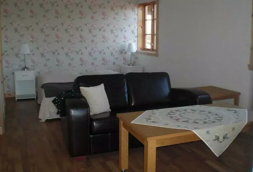 Aamiaismajoitus (B&B) Gästrum Gnottnehult