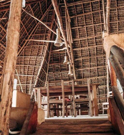 Отель Raha Lodge Zanzibar Boutique