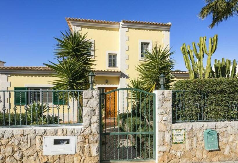 פנסיון Casa Estombar   Private Swimming Pool   Air Conditioning In All Bedrooms   Wifi