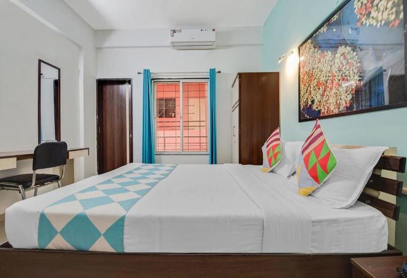 Pensão Oyo Home 47523 Elegant Stay Aditya Birla Hospital Road