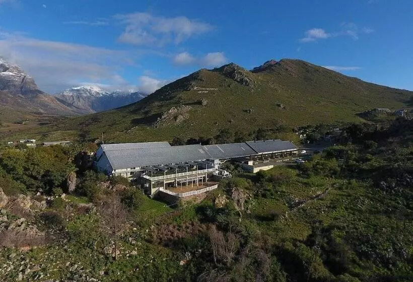 Lomakeskus Atkv Goudini Spa