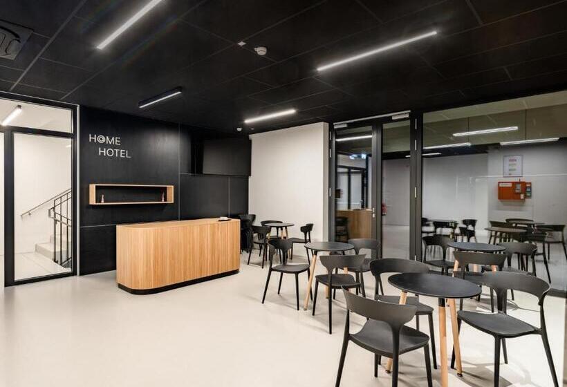 ホテル At Home Late Arrival Self Check In