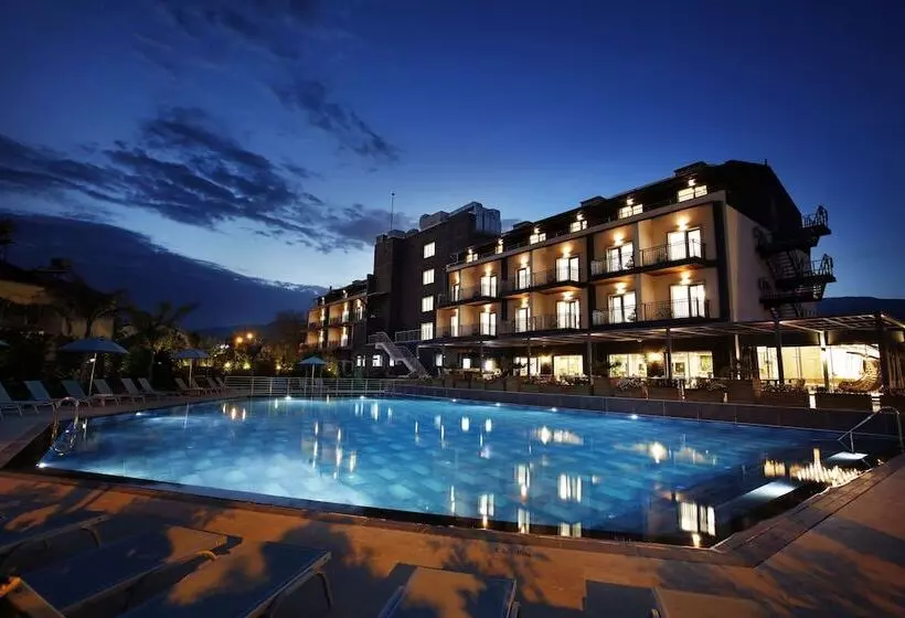 هتل Kazdağları Allia Thermal Health & Spa