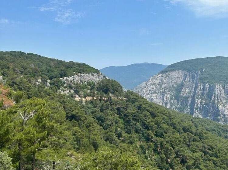 فندق Kazdağları Allia Thermal Health & Spa