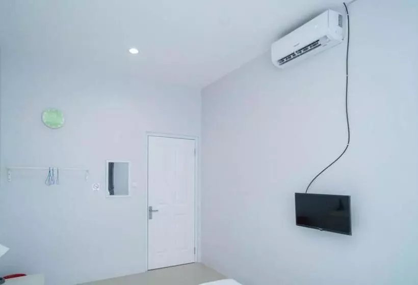 Hotelli Koolkost Near Taman Budaya Sentul