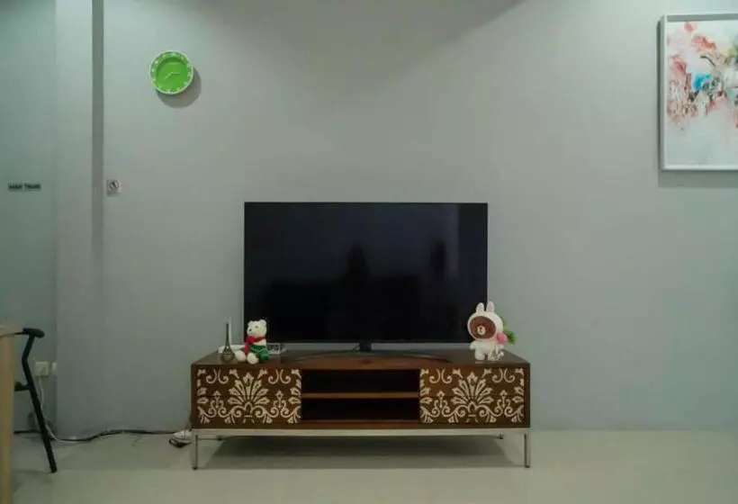 Hotelli Koolkost Near Taman Budaya Sentul