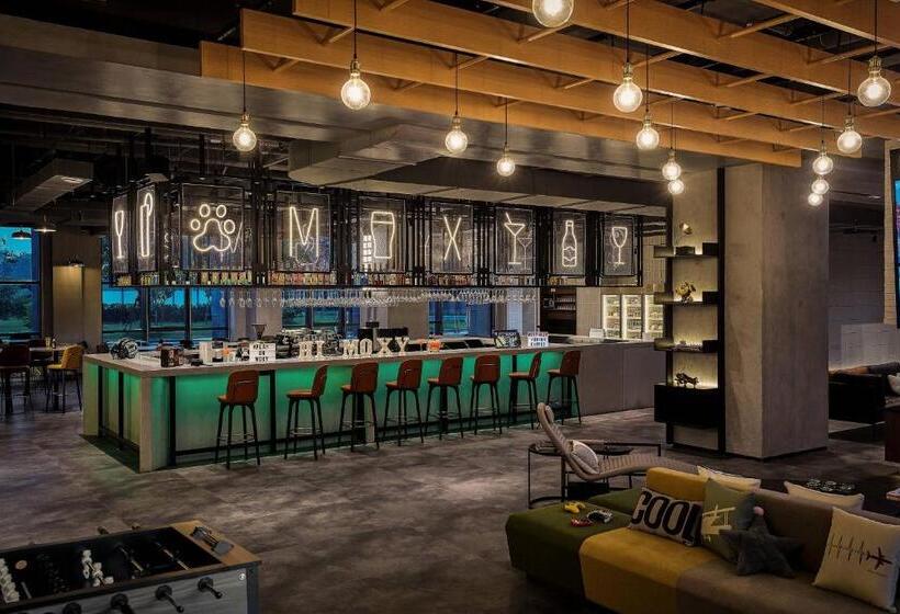 Hotel Moxy Shanghai Hongqiao Necc