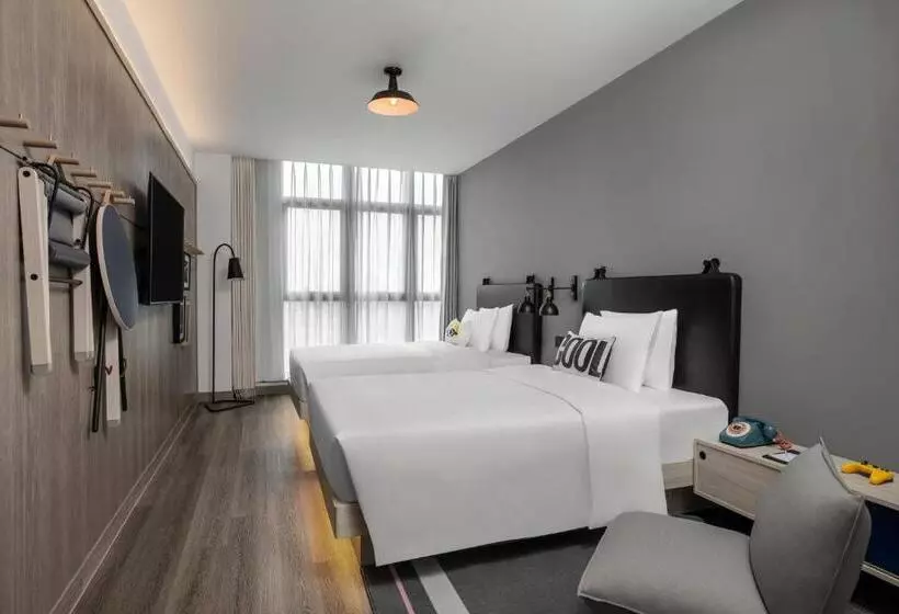 Hotelli Moxy Shanghai Hongqiao Necc