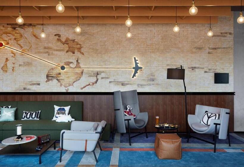 Hotel Moxy Shanghai Hongqiao Necc
