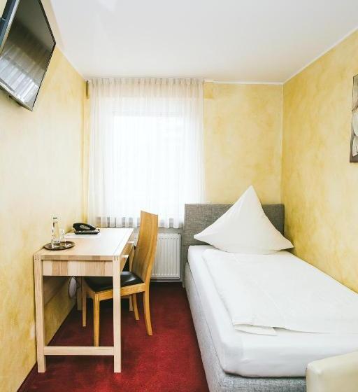 Отель Schultes Landhaus