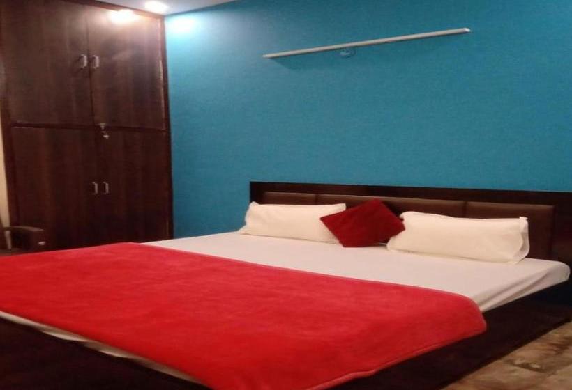 בית מלון כפרי Spot On 80928 Ak Residency