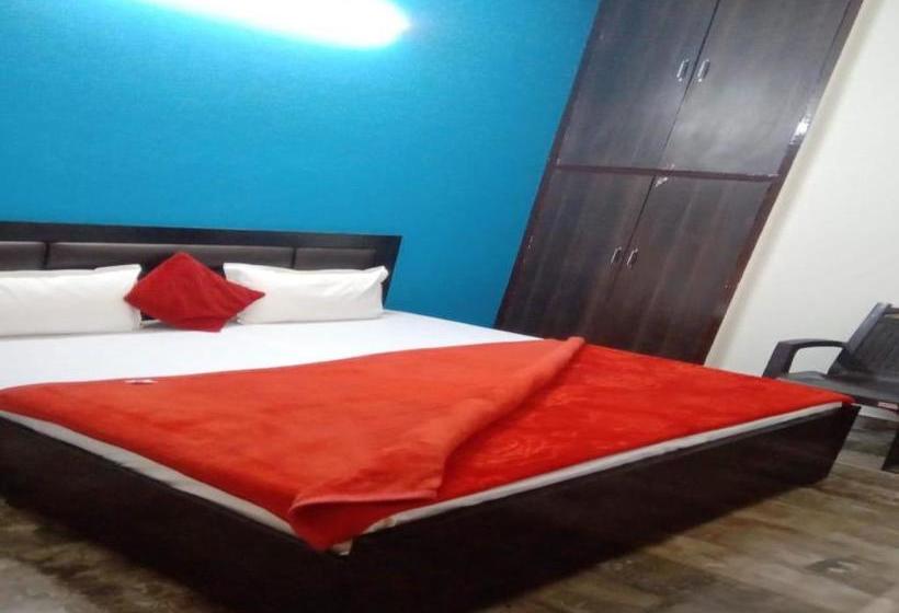 בית מלון כפרי Spot On 80928 Ak Residency