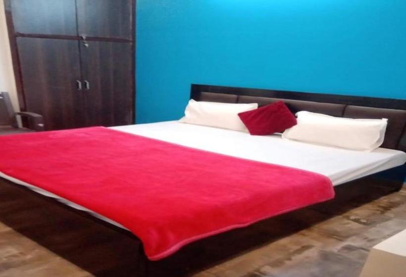 בית מלון כפרי Spot On 80928 Ak Residency