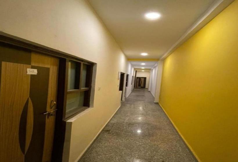 בית מלון כפרי Spot On 80928 Ak Residency