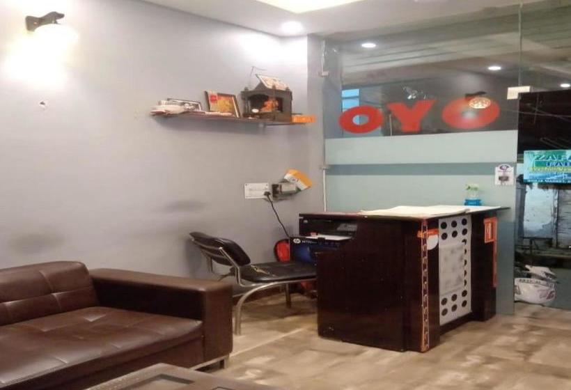 בית מלון כפרי Spot On 80928 Ak Residency