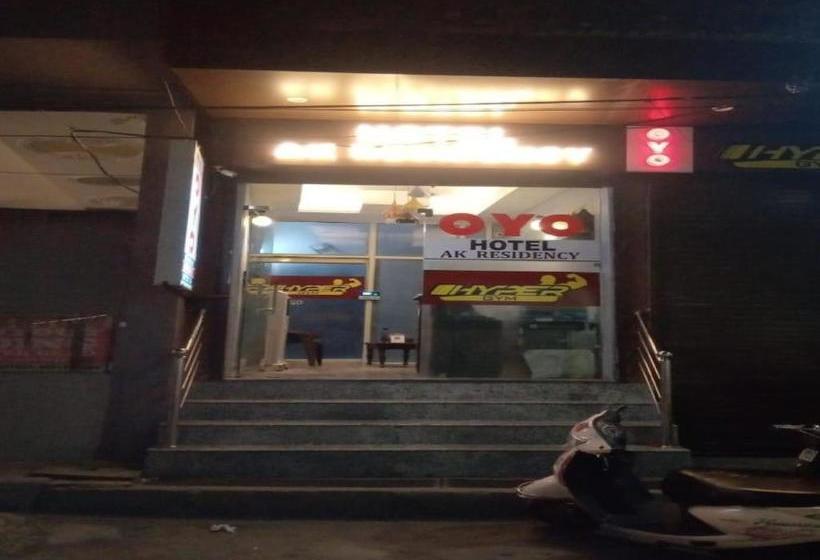 בית מלון כפרי Spot On 80928 Ak Residency