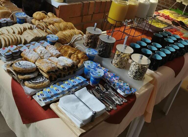 Kinizsi Udvar Apartmanház