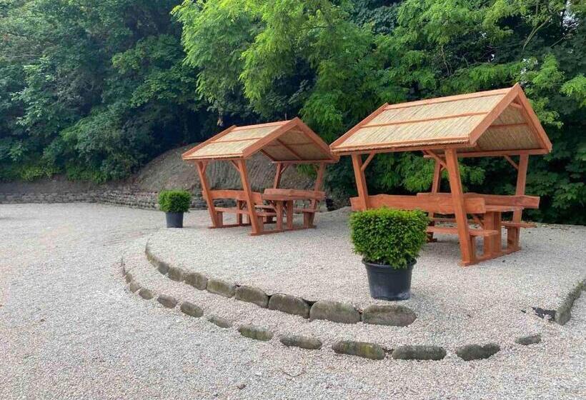 Kinizsi Udvar Apartmanház