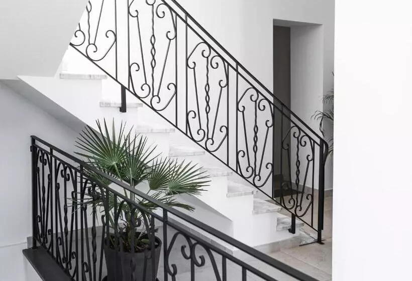 ペンション J Rooms