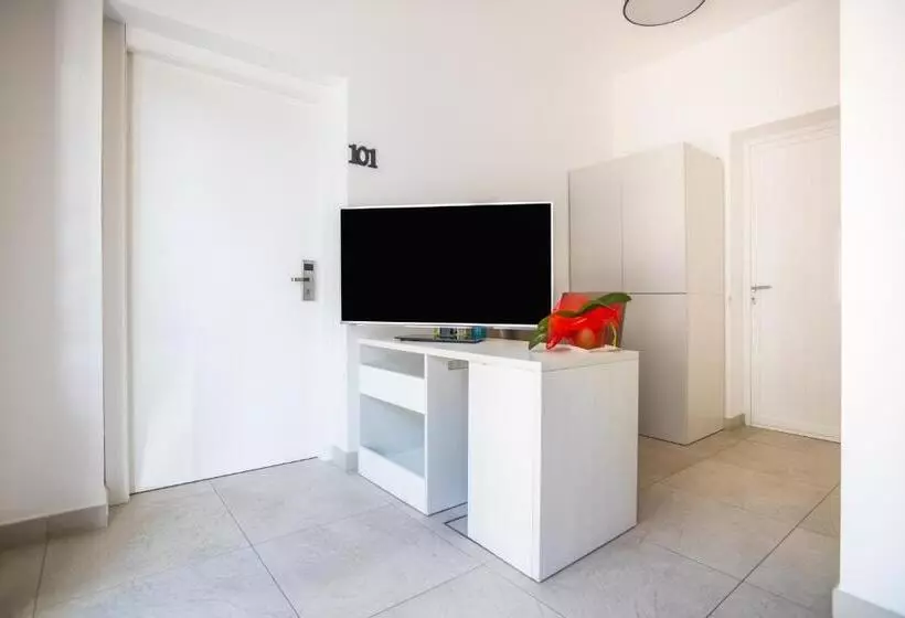 ペンション J Rooms