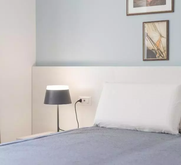 ペンション J Rooms