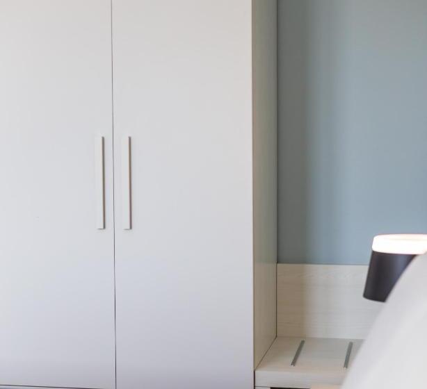 پانسیون J Rooms