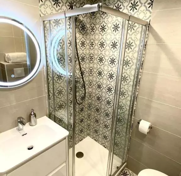 Majatalo Maison De La Marine