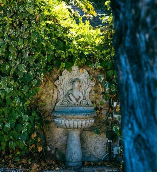 بنسيون Residence Villa Tota