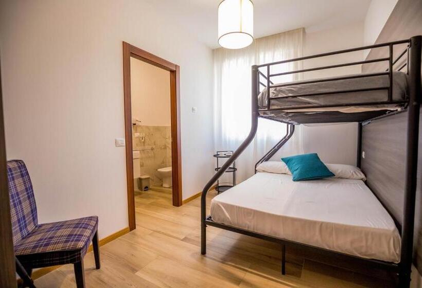 بنسيون Residence Villa Tota