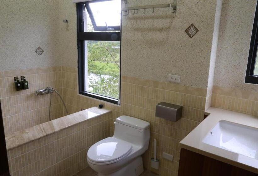 تختخواب و صبحانه 安農671民宿