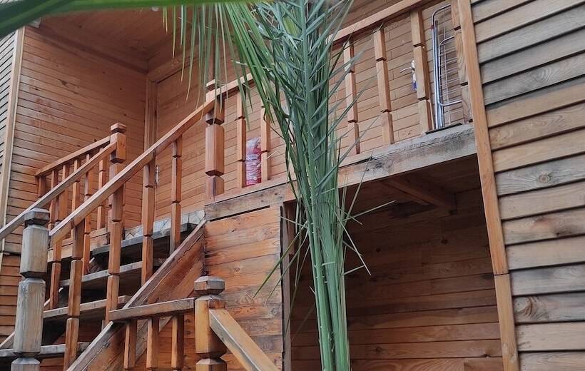 تختخواب و صبحانه Karabi̇bi̇k Bungalow