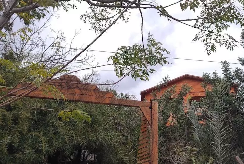 تختخواب و صبحانه Karabi̇bi̇k Bungalow