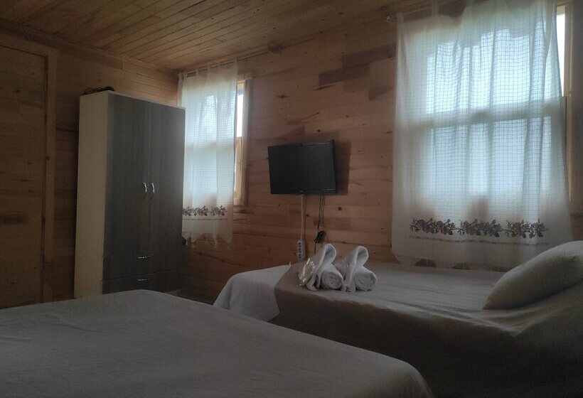 تختخواب و صبحانه Karabi̇bi̇k Bungalow