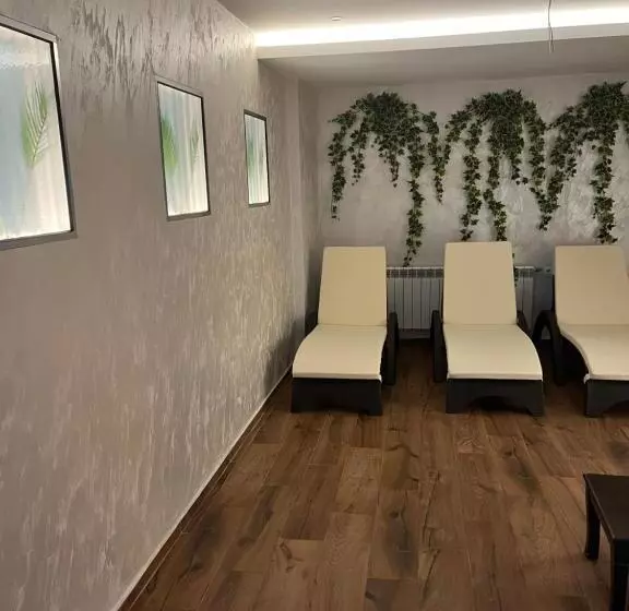 Family Hotel The View & Spa