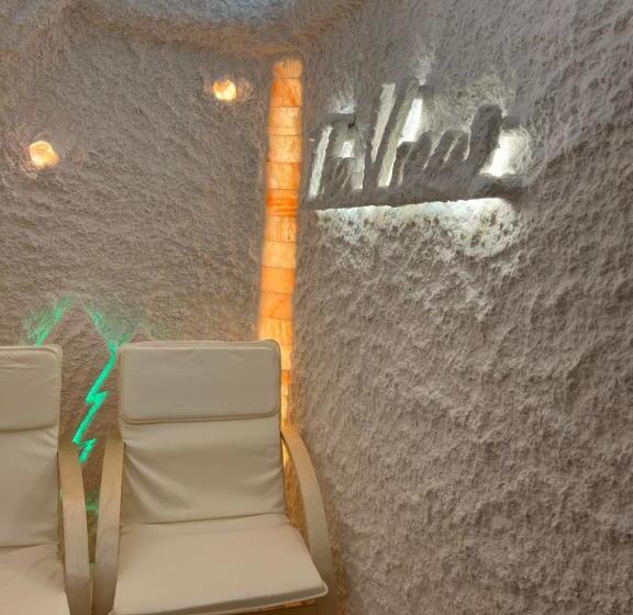 Family Hotel The View & Spa