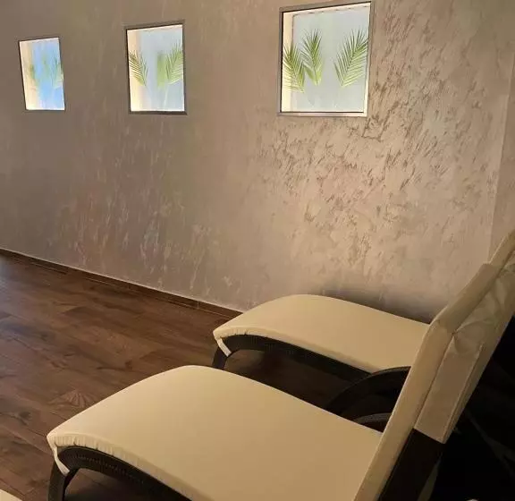 Family Hotel The View & Spa