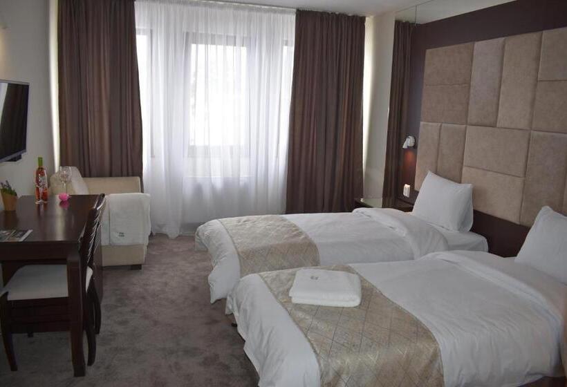 Family Hotel The View & Spa