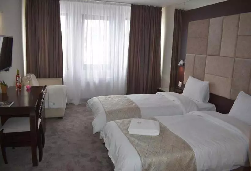 Family Hotel The View & Spa