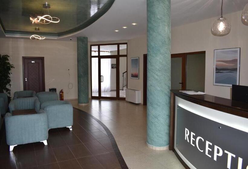 Family Hotel The View & Spa