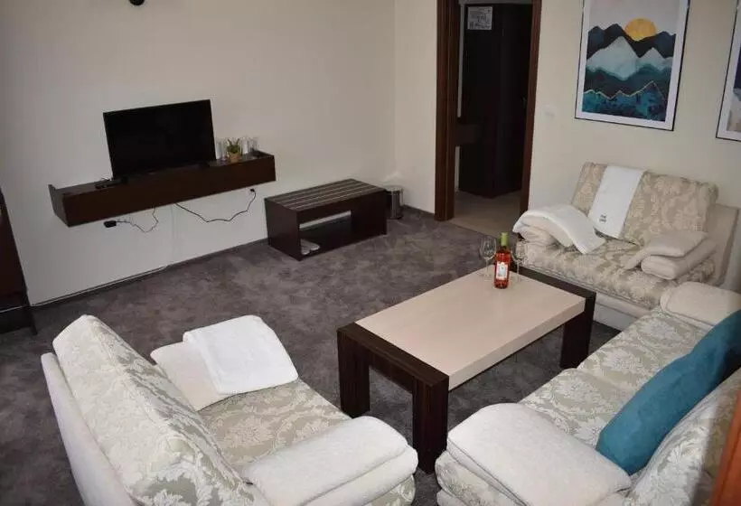 Family Hotel The View & Spa