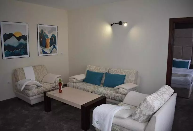 Family Hotel The View & Spa