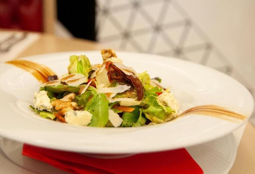 Family Hotel Business Club